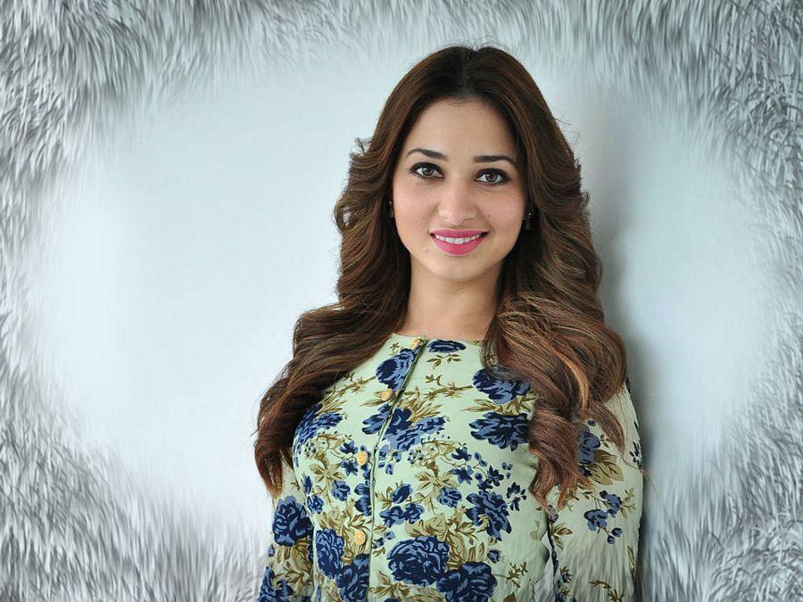 Tamannaah CLOSE UP HD Wallpapers