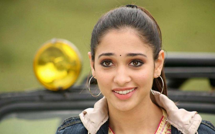 Tamannaah CLOSE UP HD Wallpapers