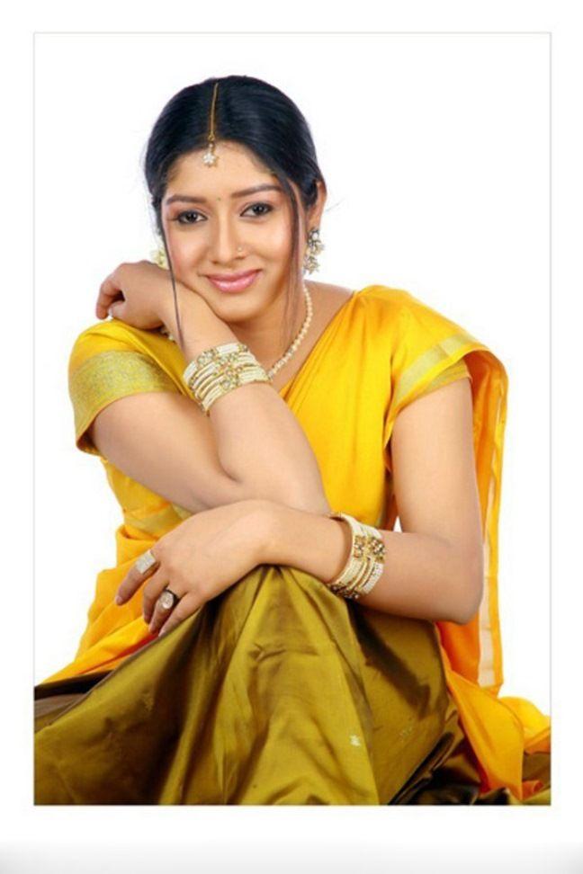 Tamil Actress Anumol Latest Portfolio photos