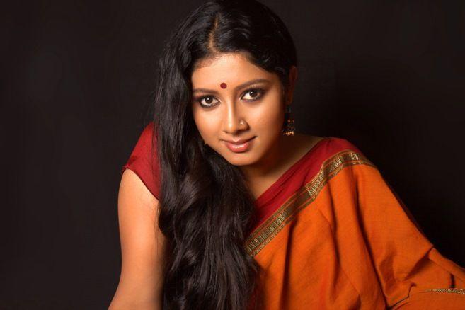 Tamil Actress Anumol Latest Portfolio photos