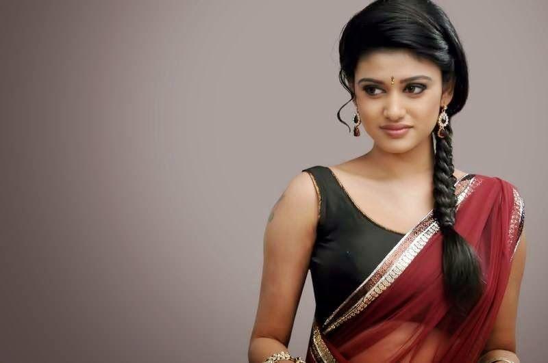 Tamil Actress Oviya Helen Latest Hot Photoshoot Stills