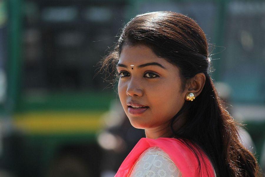 Tamil Actress Riythvika Photo Gallery