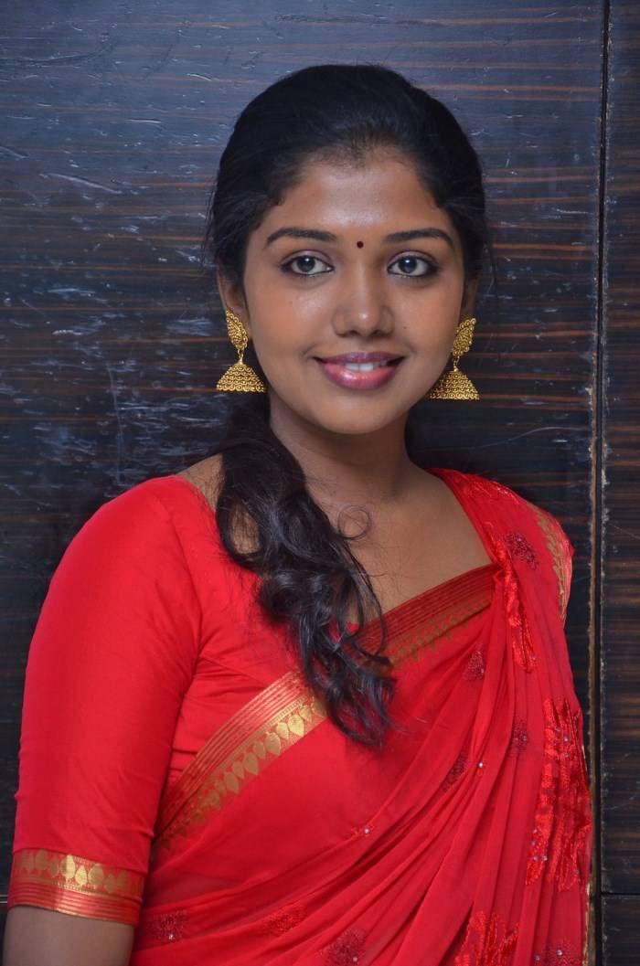 Tamil Actress Riythvika Photo Gallery