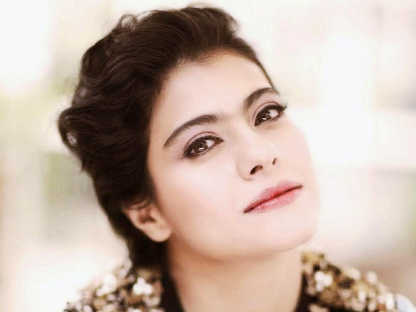 Top 50 Kajol Devgan HD Images Photos & Pictures