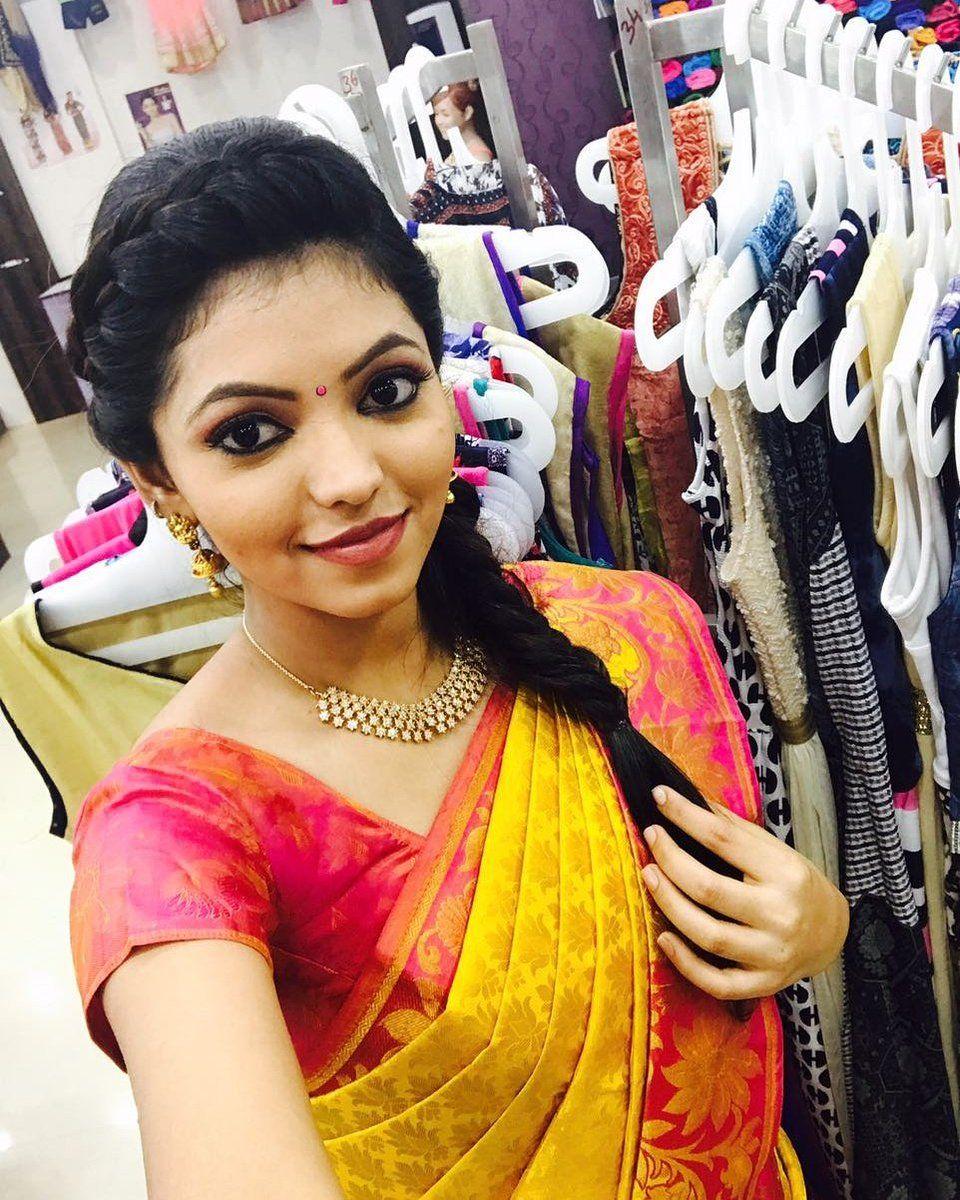 Traditional Looks of Athulya Ravi Latest Snaps