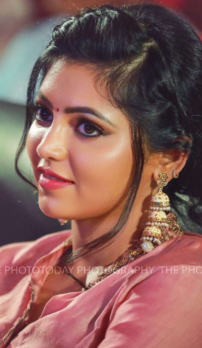 Traditional Looks of Athulya Ravi Latest Snaps