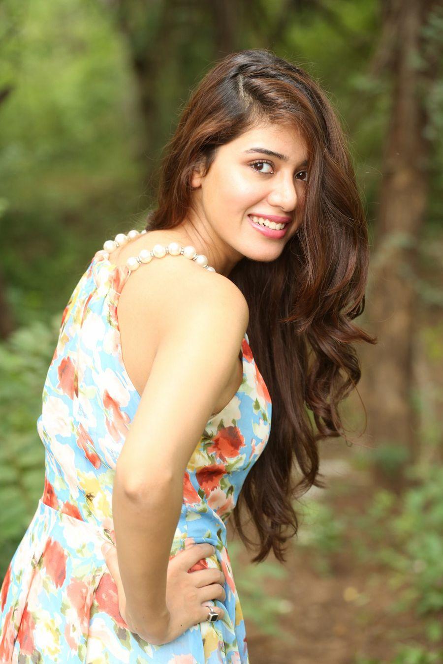 Aarti Chhikara Latest Stills