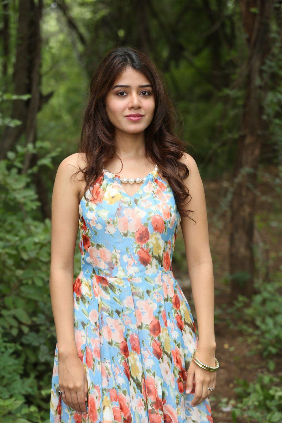 Aarti Chhikara Latest Stills