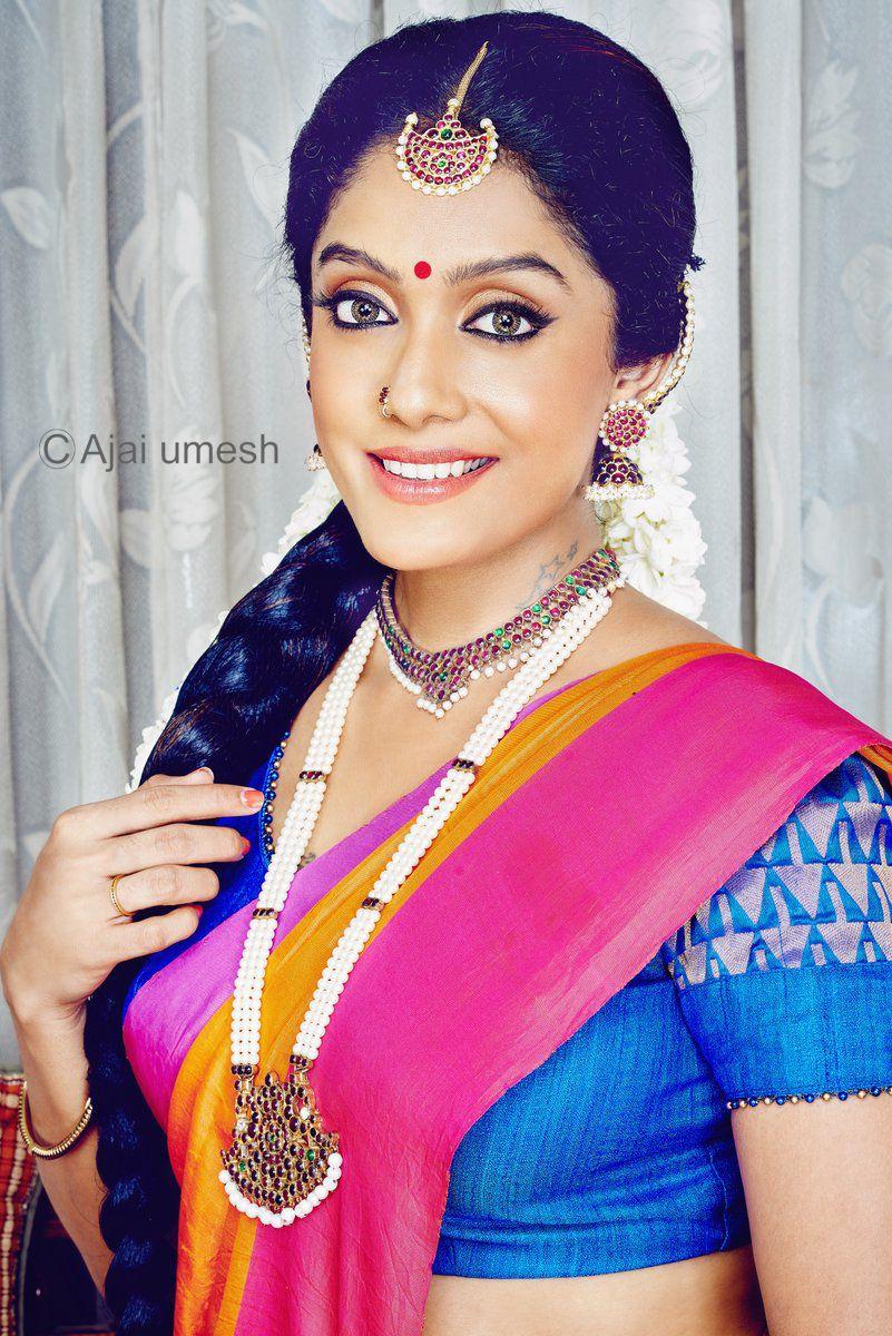 Actress Abhirami Iyer Photoshoots