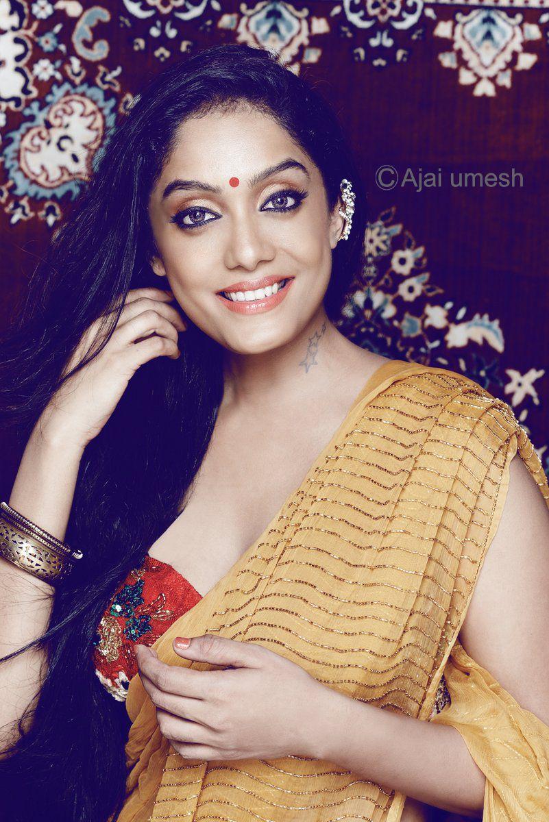 Actress Abhirami Iyer Photoshoots