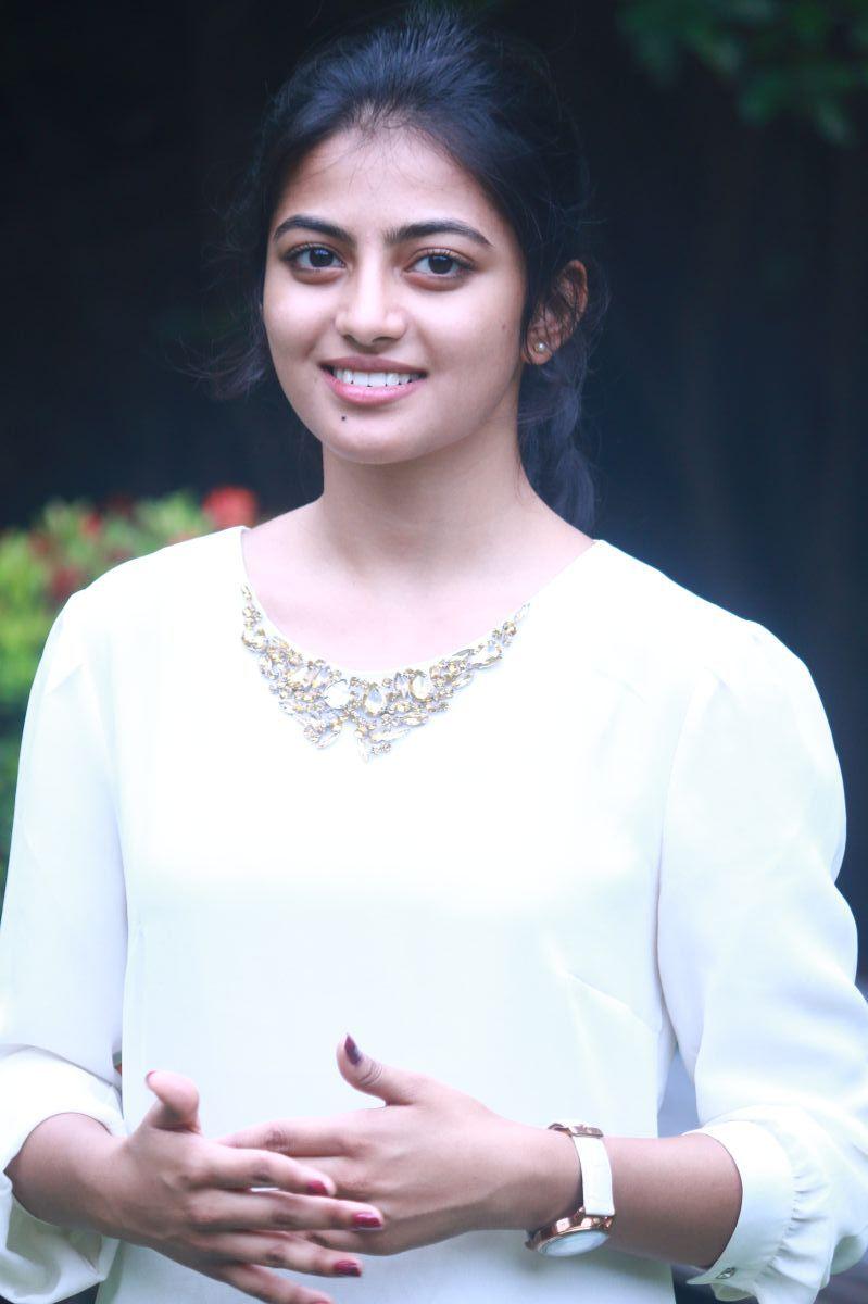 Actress Anandhi Latest Stills