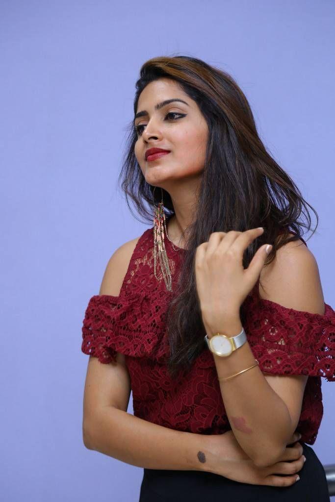 Actress Pavani Gangireddy Latest Stills