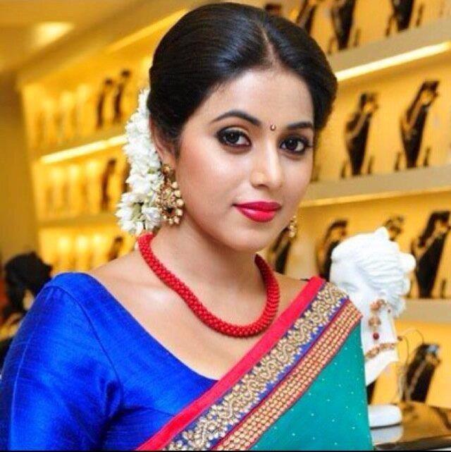 Actress Poorna Unseen Real Life Family Photos