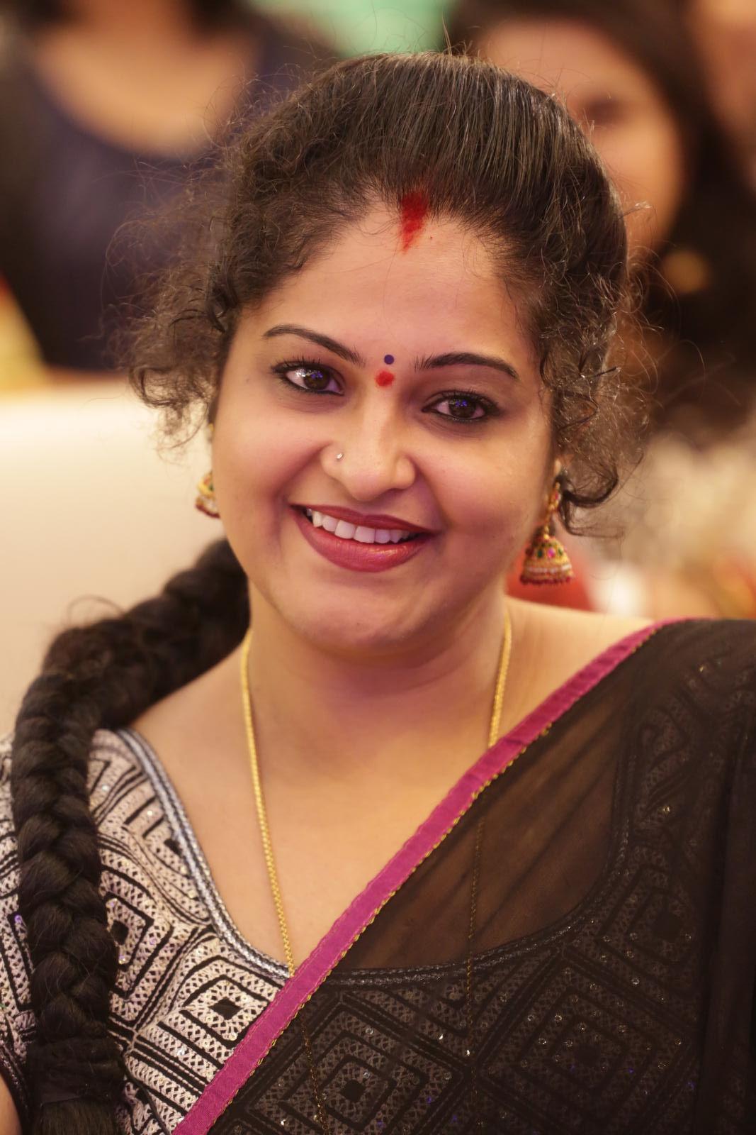 Actress Raasi New Pictures