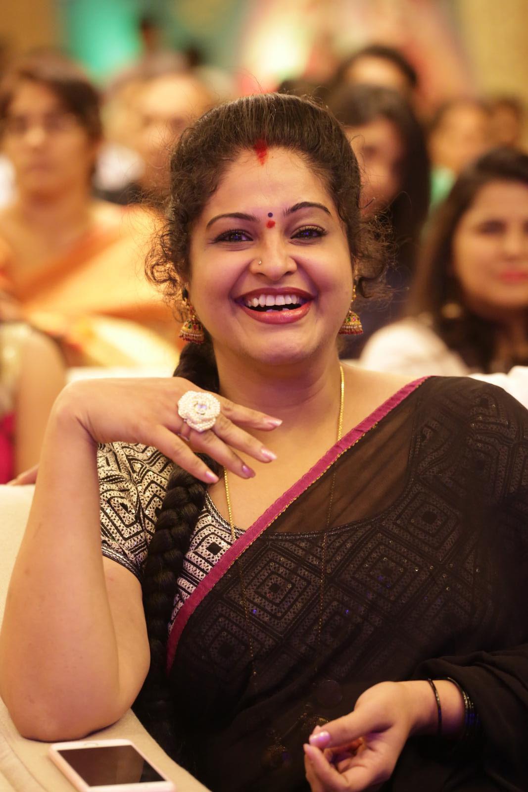 Actress Raasi New Pictures