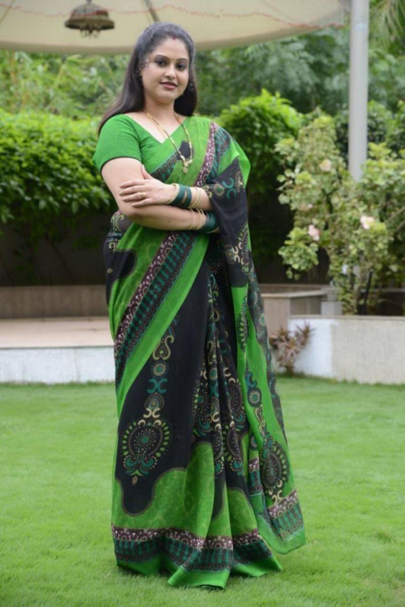 Actress Raasi Saree Pictures