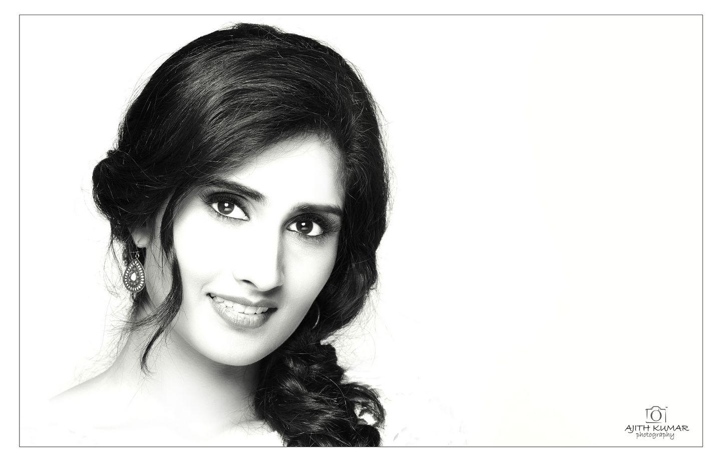 Actress Shamlee Photoshoot