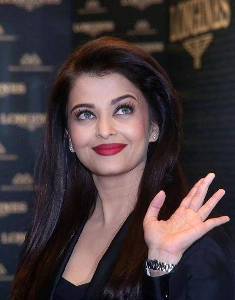 Aishwaryarai Bachachan Instagram Pics