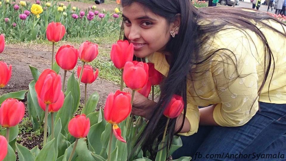 Anchor Shyamala Rare Photos