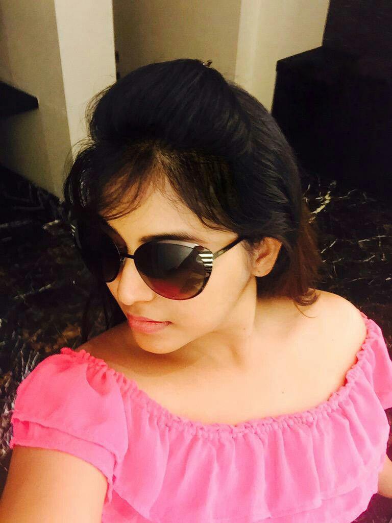 Anjali Unseen Selfie Pics