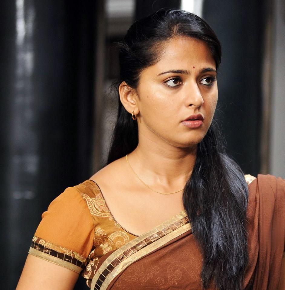 Anushka Shetty Beautiful Hd Stills