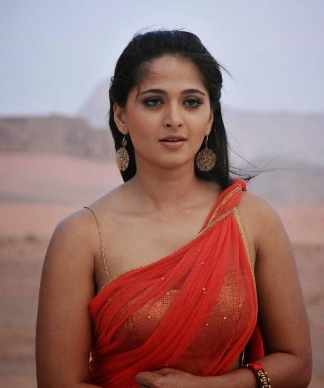 Anushka Shetty Hot Dancing Pictures