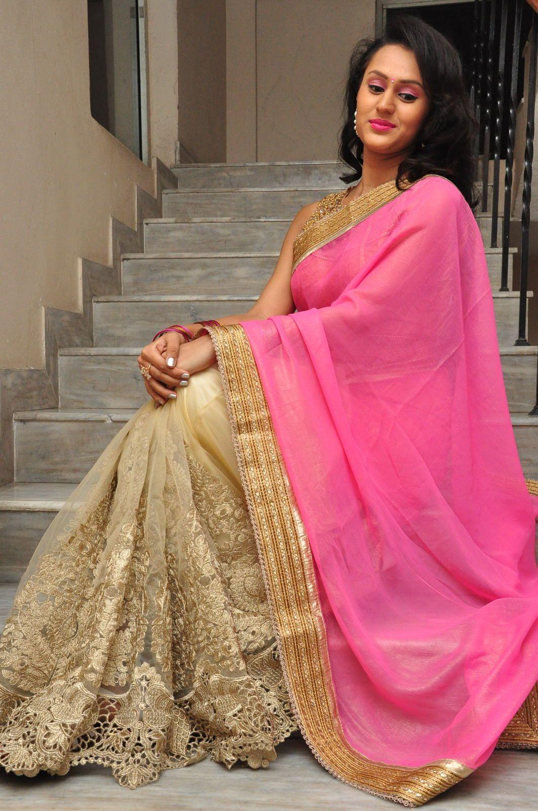 Archana Rao Latest Saree Pics