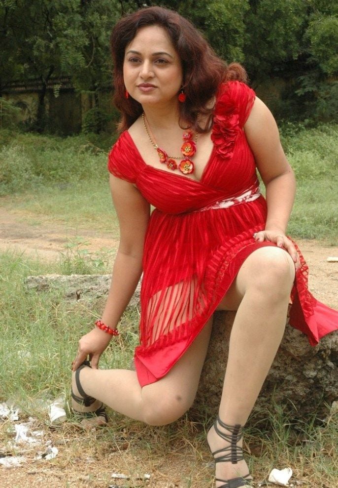 B Grade Actress hot pics