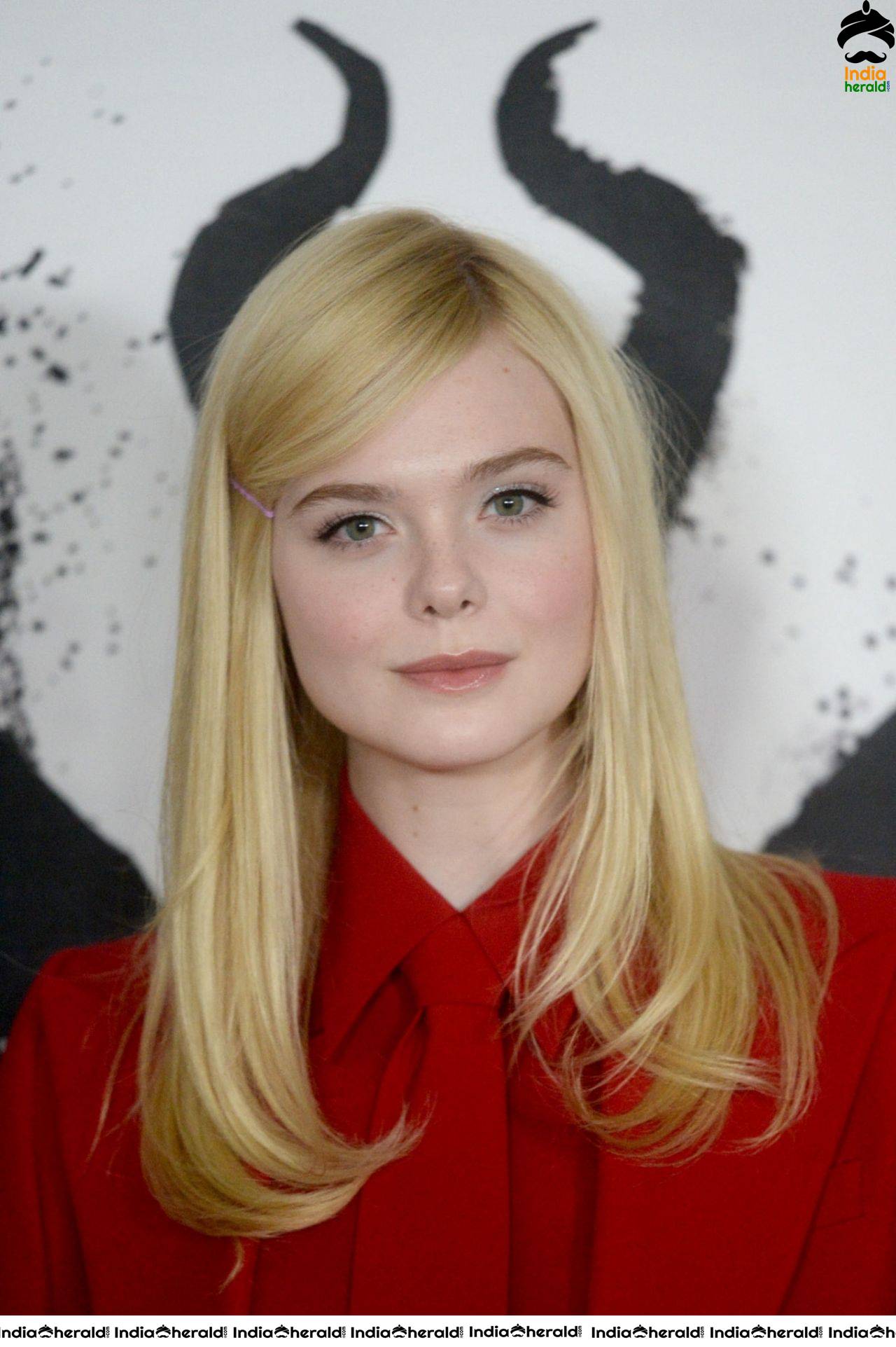 Elle Fanning At Maleficent Mistress Of Evil Photocall Set 2 