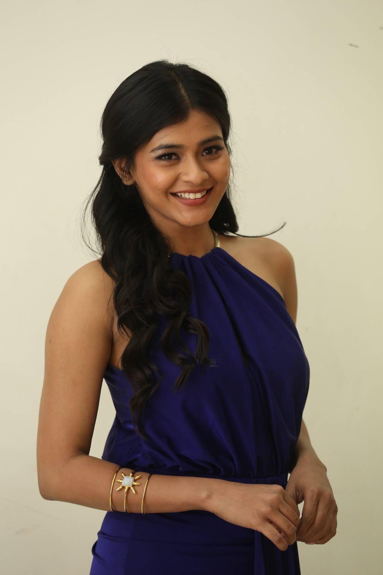 Hebah Patel Cute Photos