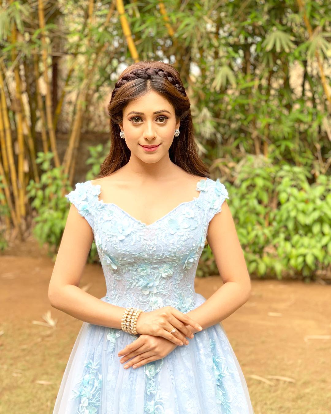 Hiba Nawab Hot In Blue Frock Dress