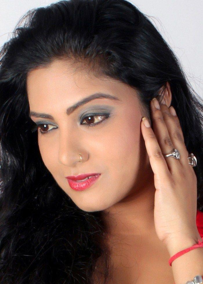 Kavita Radheshyam Spicy Pics