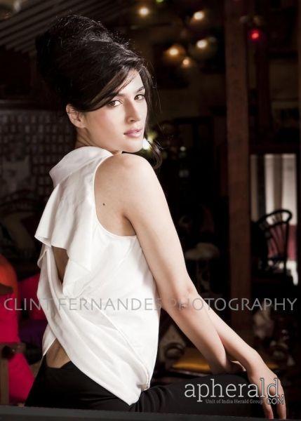 Kriti Sanon Photoshoot