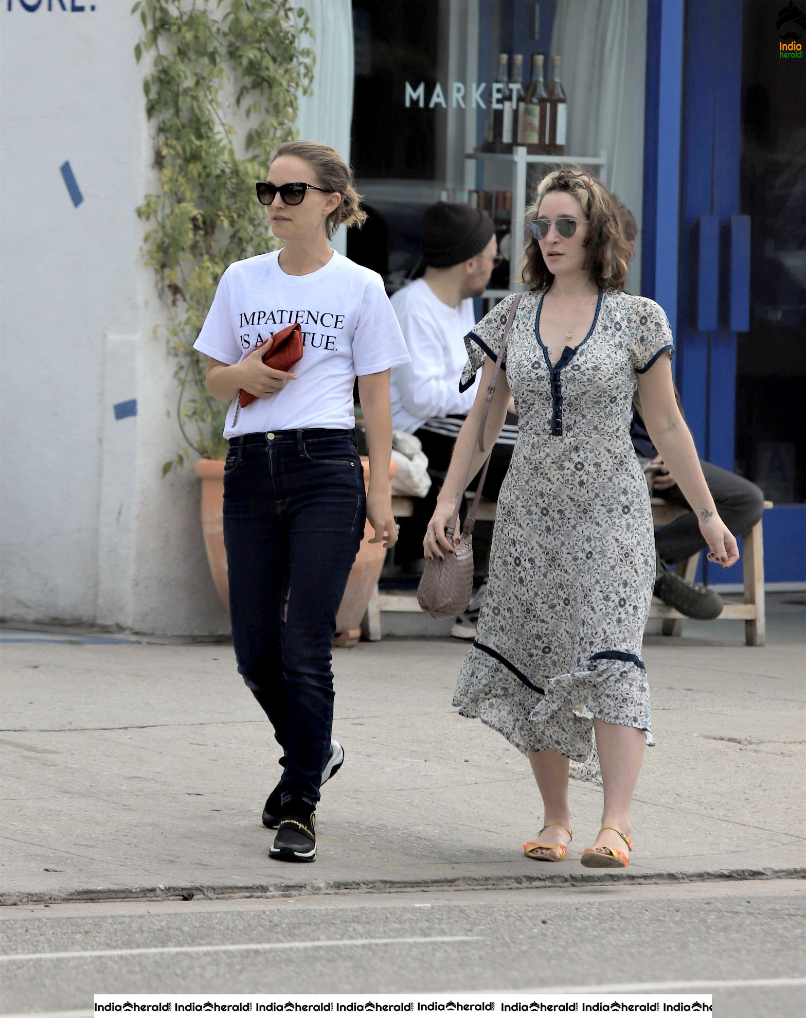 Natalie Portman Caught by Paparazzi as she was seen in Los