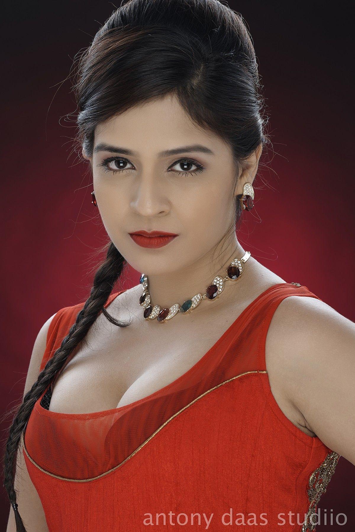 Neha Pawar Hot Photoshoot