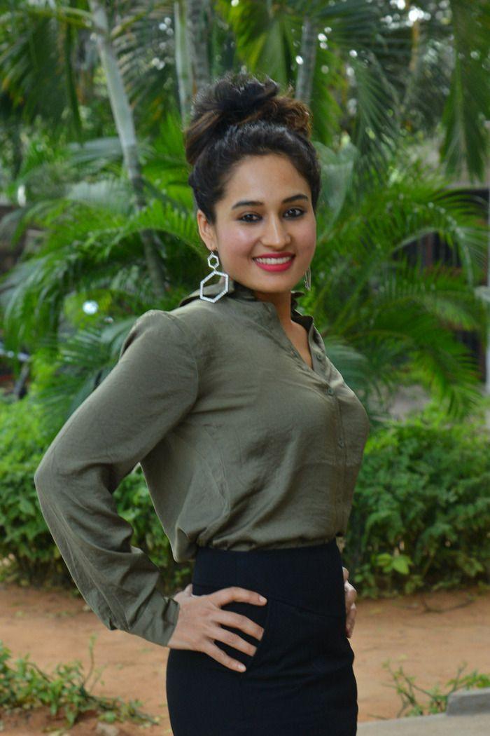 Pooja Ramachandran Latest New Images