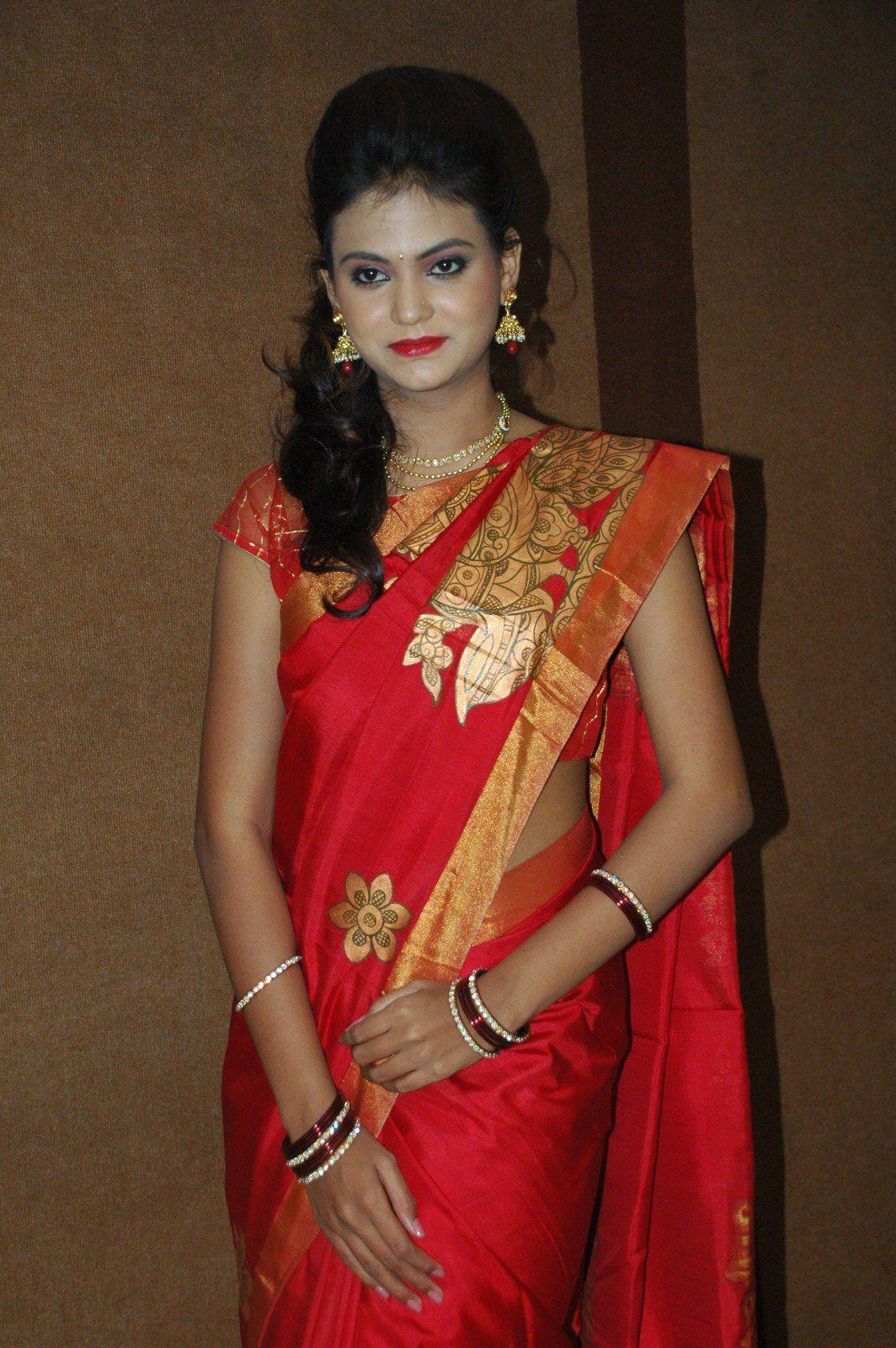 Priyanka Vakkalanka Saree Stills