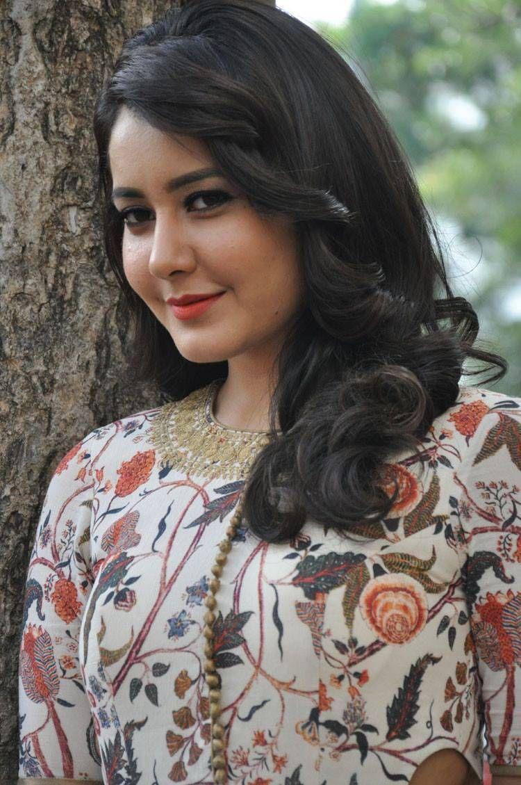 Rashi Khanna Latest Cute Pics