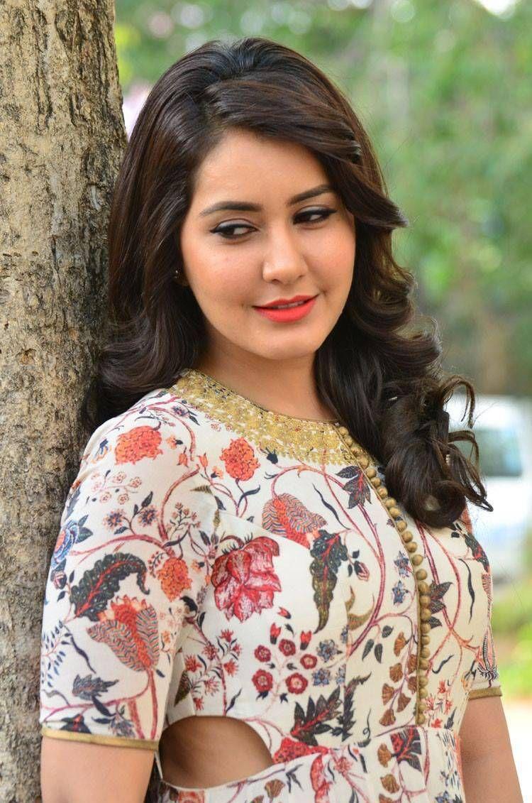 Rashi Khanna Latest Cute Pics