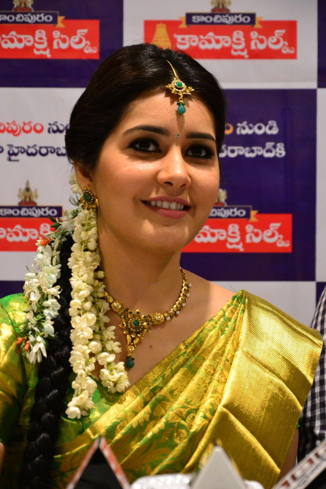 Rashi Khanna Launches Kanchipuram Kamakshi Silks Pics