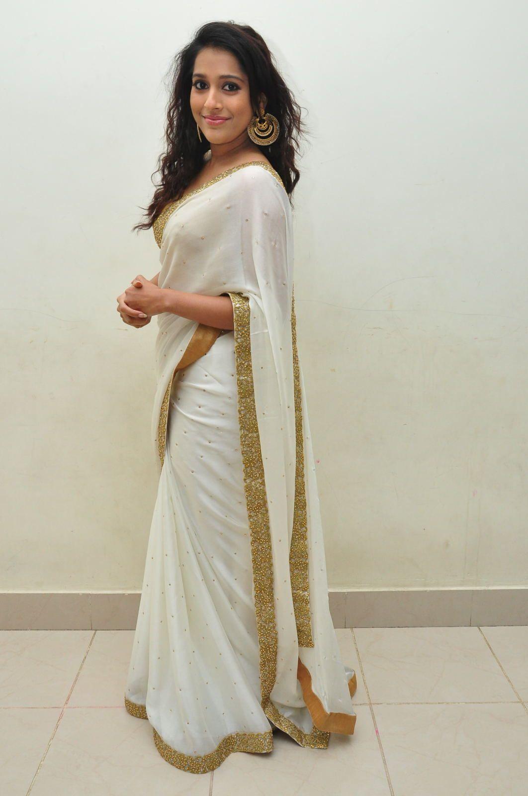 Rashmi Gautam Beautiful Saree Stills