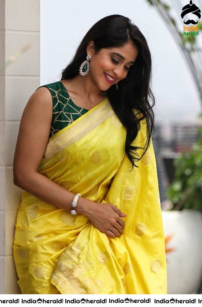 Regina Cassandra Latest Hot Photos In Saree And Sleeveless