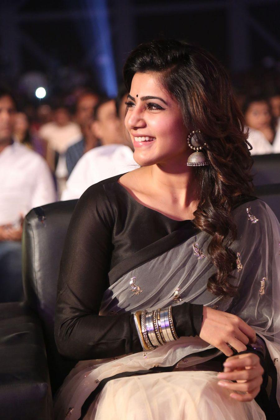 Samantha at Brahmotsavam Audio Launch Pics