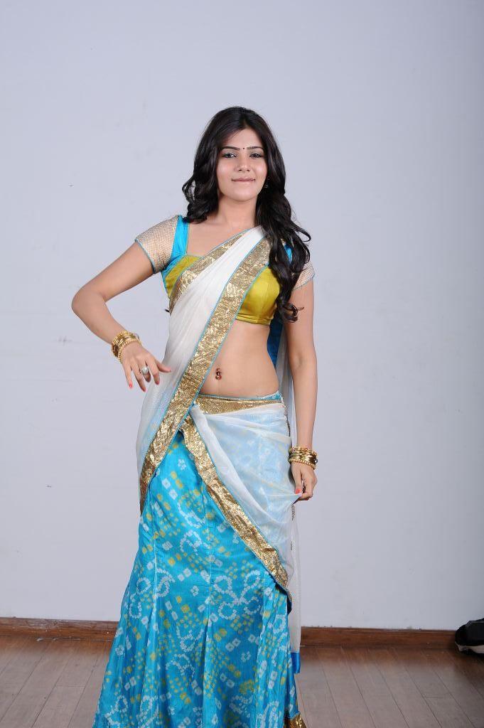 Samantha Hot Saree Photos