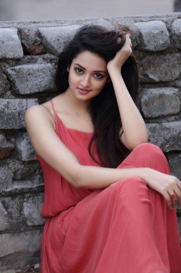 Shanvi Srivastava Spicy Pics