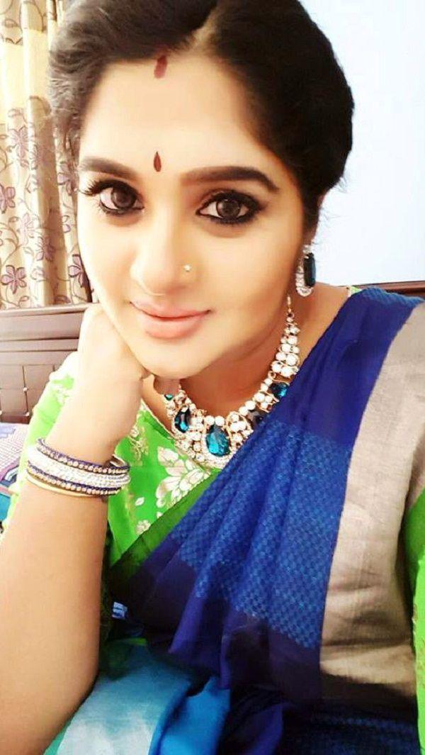 Side Actress Shailaja Priya Hot in Saree Pics