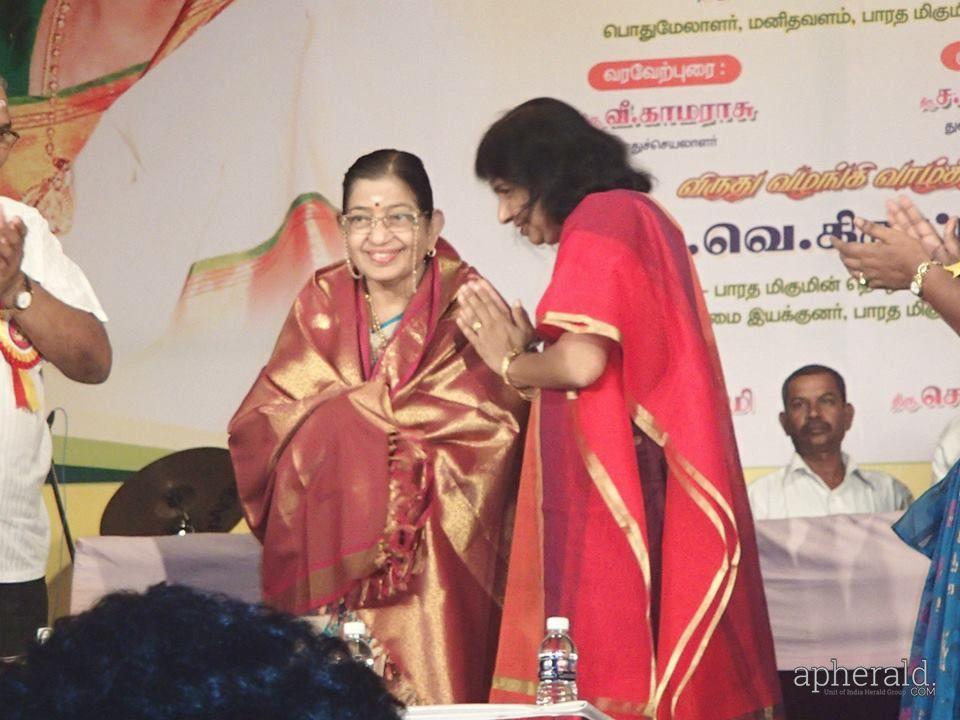 Singer P susheela Rare Photos