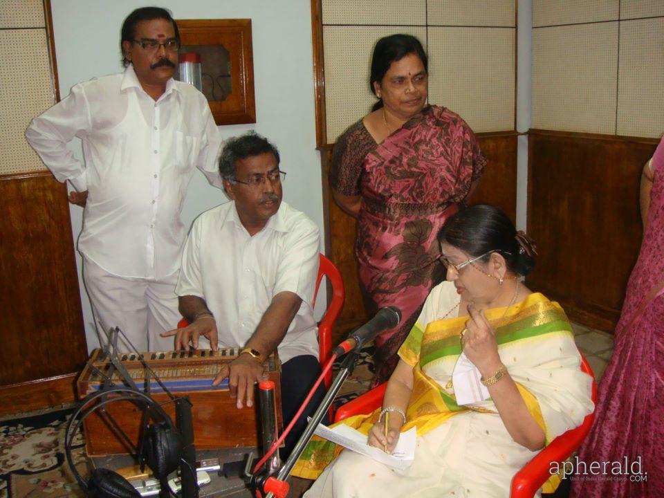 Singer P susheela Rare Photos