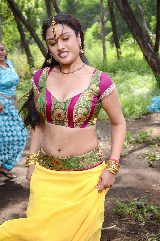 Sonia Agarwal New Stills