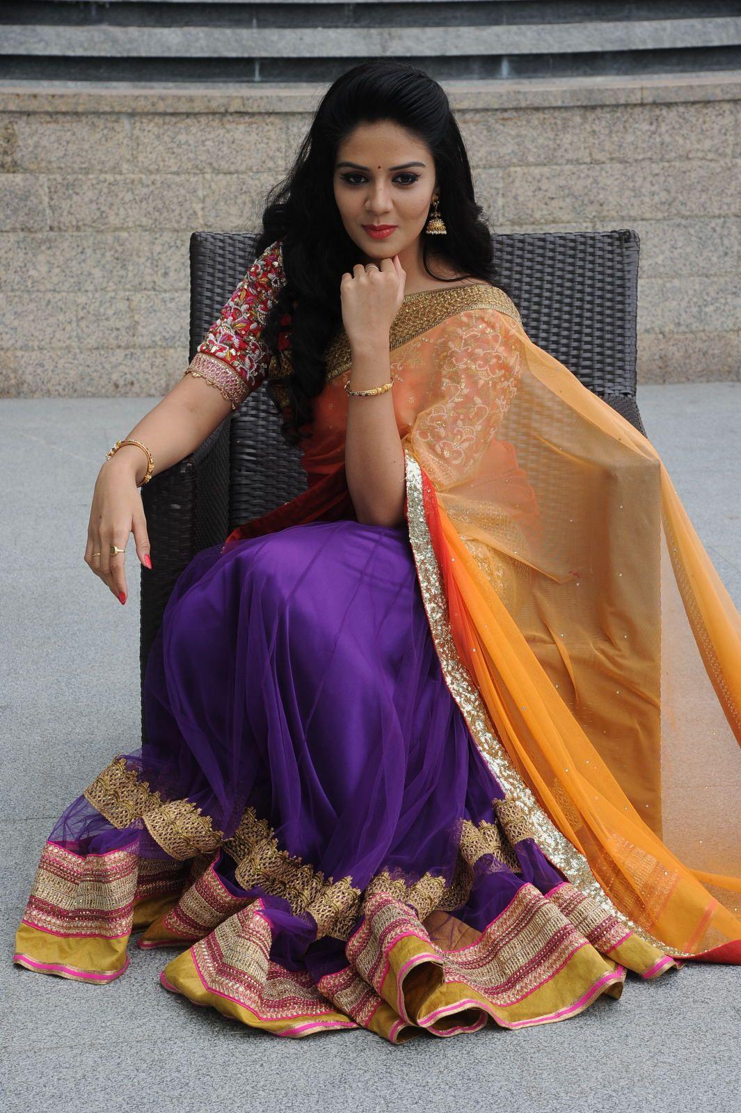 Sreemukhi Half saree Pics